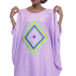 Djalaika Boubou coupe classique en lin avec manches ouvertes et broderie