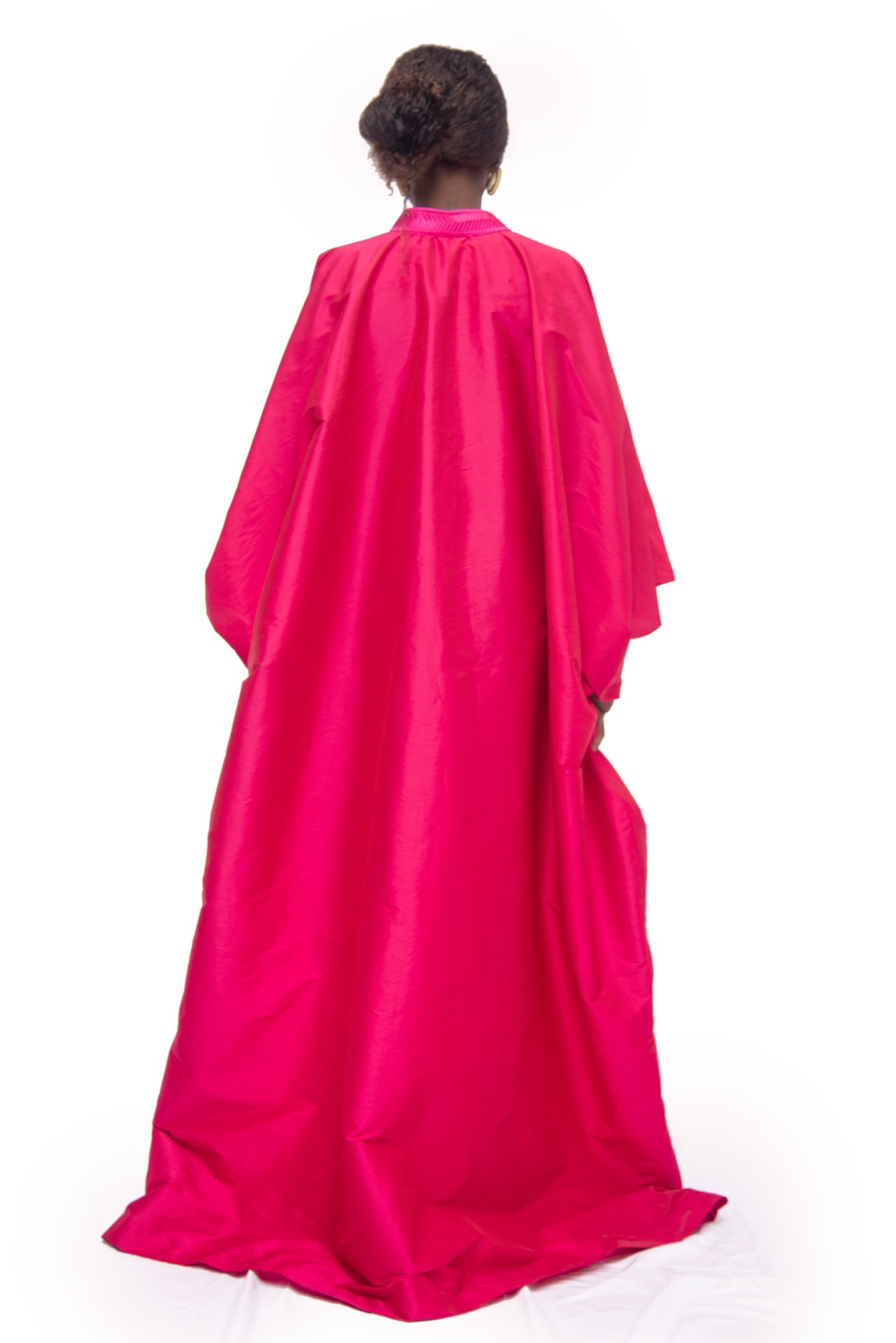 Boubou Shantung avec col signature en broderie – Image 2